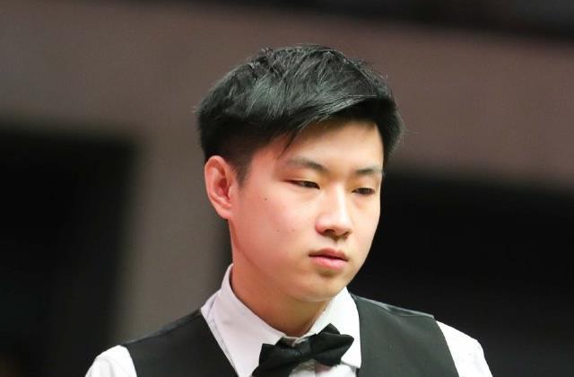 份让教练组 份让教练组