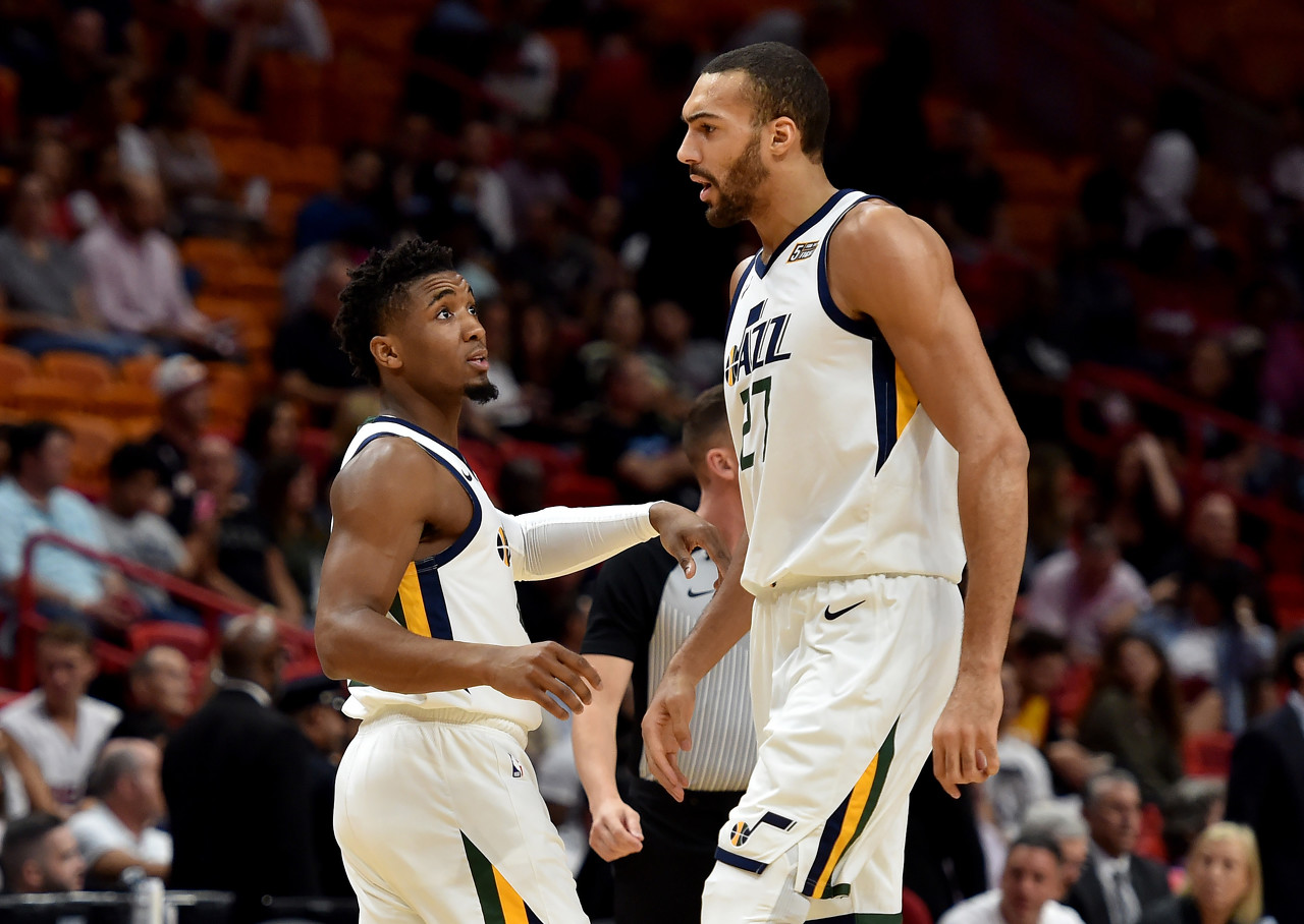 坊市足球锦 坊市足球锦