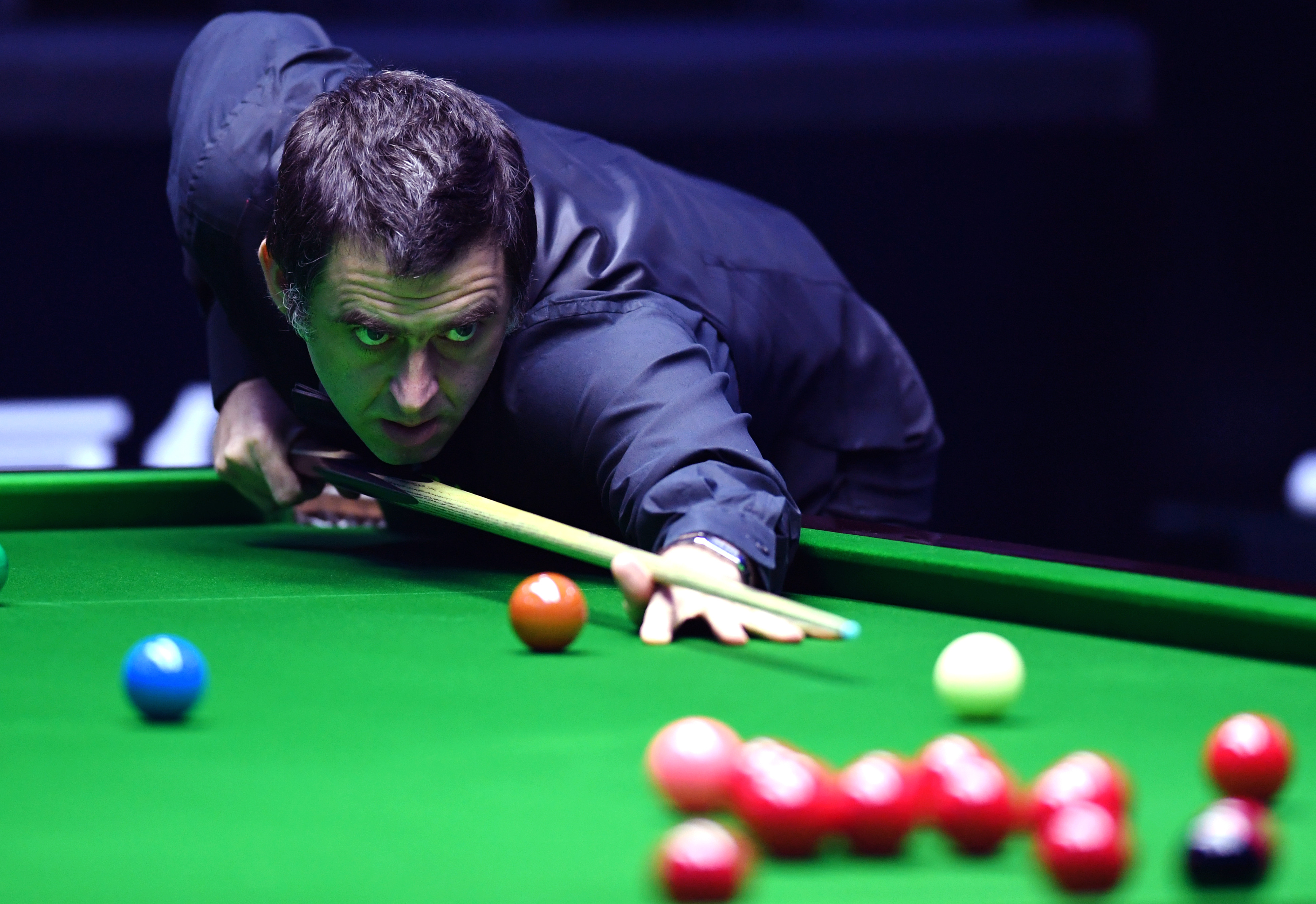 足球周刊：刘若钒曾想回成都却被徐正源拒绝，后获里卡多、穆斯卡特赏识（足球周刊：刘若钒欲回归成都遭徐正源拒绝，后获里卡多与穆斯卡特青睐）