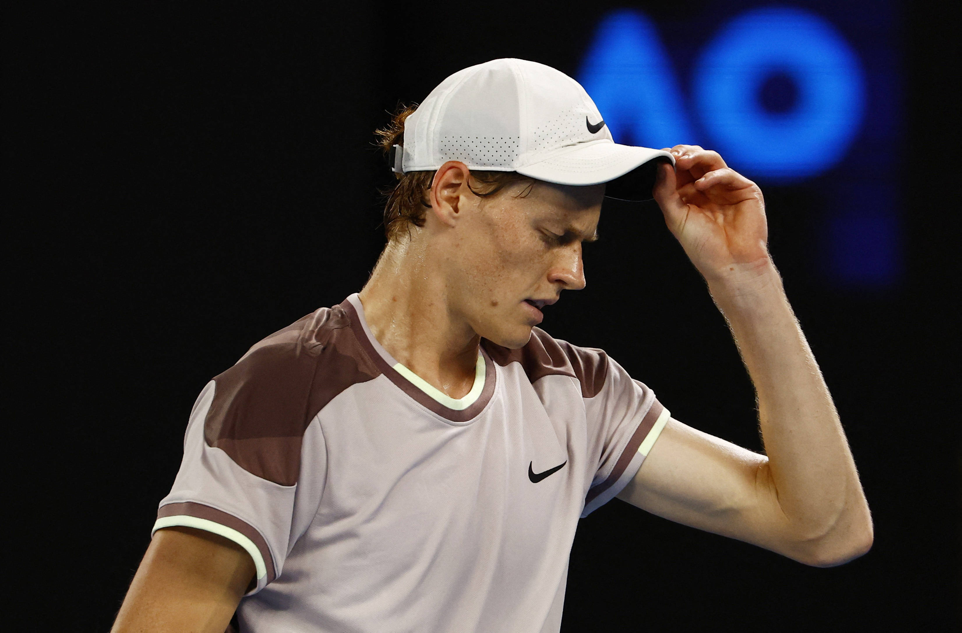 攻峰值仍可 攻峰值仍可